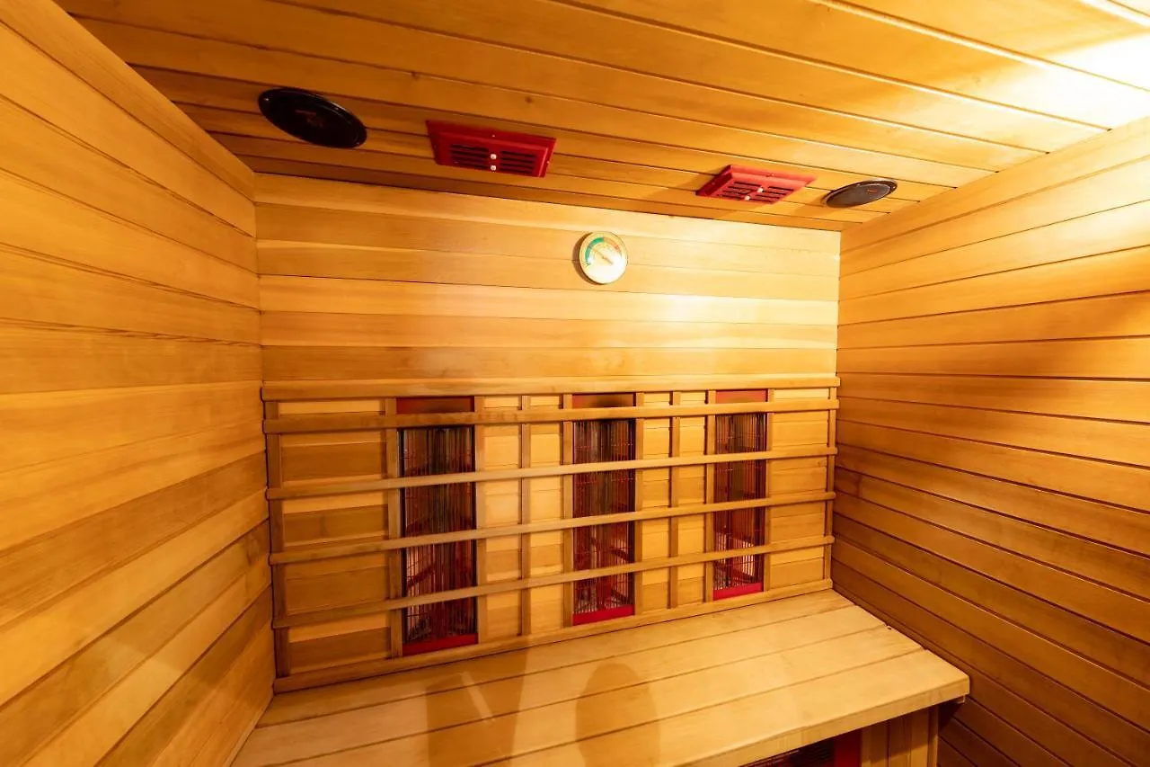 Hotel Bokan Exclusiv Graz 4*,